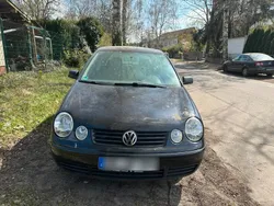 Schwarz Gebraucht 2003 VW Polo Limousine | 500 € (Superpreis)