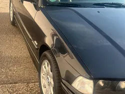 Schwarz Gebraucht 1997 BMW 323 Compact Kleinwagen | 11.111 € (Teuer)