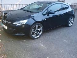 Schwarz Gebraucht 2012 Opel Astra GTC Coupé | 4.200 € (Fairer Preis)