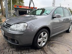 Grau Gebraucht 2008 VW Golf V Limousine | 3.300 €
