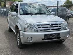 Silber Gebraucht 2005 Suzuki Grand Vitara Comfort+ SUV | 4.750 €