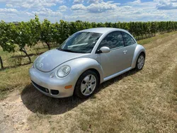 Silber Gebraucht 2002 VW Beetle Edition Limousine | 11.990 €