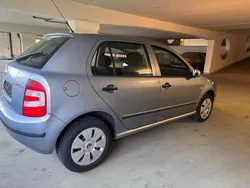 Silber Gebraucht 2006 Skoda Fabia Limousine | 850 € (Guter Preis)