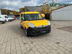 Weiß Gebraucht 2018 Opel Combo Van / Kleinbus | 7.500 € (Fairer Preis)