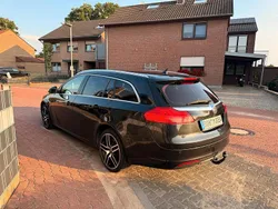 Schwarz Gebraucht 2012 Opel Insignia Kombi | 3.400 € (Fairer Preis)