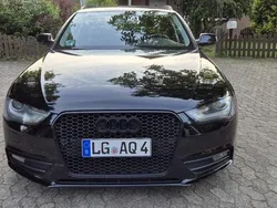 Schwarz Gebraucht 2015 Audi A4 Kombi | 12.900 €