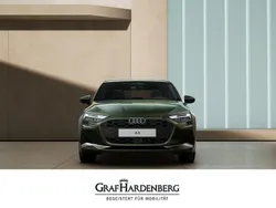 Grün Neu 2025 Audi A3 Advanced Limousine | 45.983 €