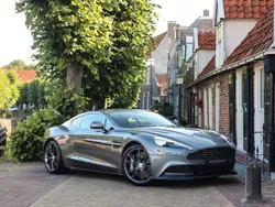 Silber Gebraucht 2013 Aston Martin Vanquish | 125.950 €