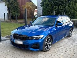 Blau Gebraucht 2021 BMW 330 M Sport Kombi | 29.880 € (Guter Preis)