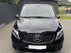 Schwarz Gebraucht 2021 Mercedes Vito Van / Kleinbus | 38.000 €