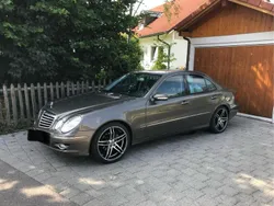 Mercedes E200