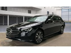 Schwarz/baltic black Gebraucht 2021 Mercedes E300 Kombi | 27.880 € (Superpreis)