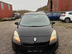 Gebraucht 2010 Renault Grand Scénic III Expression Van / Kleinbus | 2.900 € (Fairer Preis)