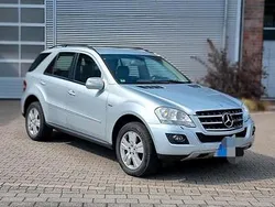 Silber Gebraucht 2009 Mercedes ML300 SUV | 8.499 € (Guter Preis)
