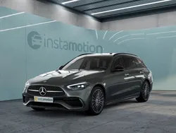 Grau Gebraucht 2023 Mercedes 200 Van / Kleinbus | 39.295 € (Fairer Preis)