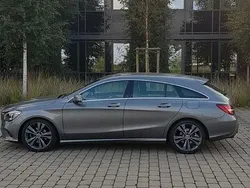 Grau Gebraucht 2018 Mercedes CLA200 Shooting Brake Kombi | 20.200 € (Guter Preis)