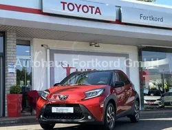 Rot Neu 2025 Toyota Aygo Pulse Kleinwagen | 20.980 €