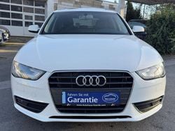 Weiß Gebraucht 2015 Audi A4 Attraction Limousine | 14.990 € (Guter Preis)