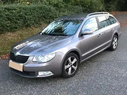 Andere farben Gebraucht 2011 Skoda Superb Kombi | 4.800 € (Fairer Preis)