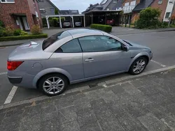 Silber Gebraucht 2005 Renault Mégane Cabriolet Cabrio | 1.400 € (Guter Preis)
