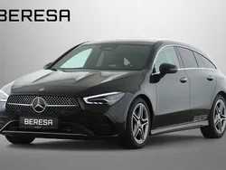 Schwarz Gebraucht 2024 Mercedes CLA200 Shooting Brake AMG Kombi | 34.880 € (Fairer Preis)