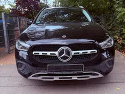 Schwarz Gebraucht 2020 Mercedes GLA200 SUV | 28.099 € (Guter Preis)