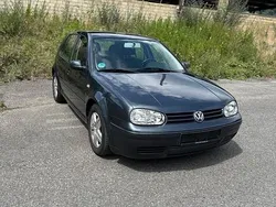 Grau Gebraucht 2002 VW Golf IV Limousine | 1.950 € (Fairer Preis)