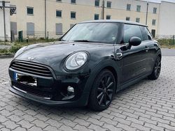 Schwarz Gebraucht 2017 Mini Cooper Kleinwagen | 9.900 € (Guter Preis)