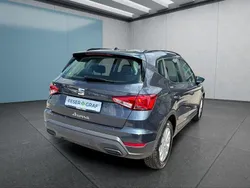 Grau Gebraucht 2024 Seat Arona Style SUV | 20.399 € (Fairer Preis)