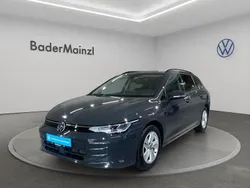Uranograu Gebraucht 2024 VW Golf VIII Life Kombi | 30.880 € (Etwas zu teuer)