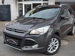 Grau Gebraucht 2016 Ford Kuga Titanium SUV | 13.999 € (Guter Preis)