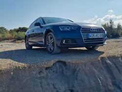 Blau Gebraucht 2017 Audi A4 Kombi | 16.999 € (Etwas zu teuer)