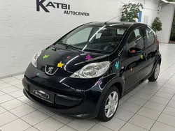 Schwarz Gebraucht 2006 Peugeot 107 Filou Kleinwagen | 3.450 € (Fairer Preis)