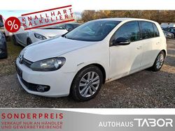 Candyweiss Gebraucht 2011 VW Golf VI Style Limousine | 3.485 € (Superpreis)