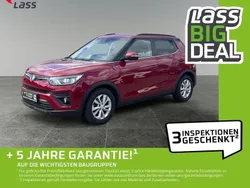 Rot Gebraucht 2020 Ssangyong Tivoli Quartz SUV | 13.980 € (Guter Preis)