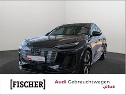 Grau Gebraucht 2024 Audi Q6 e-tron S-Line SUV | 69.220 € (Fairer Preis)
