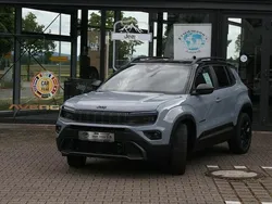 Grau Neu 2025 Jeep Avenger Overland SUV | 38.890 € (Teuer)