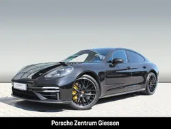 Tiefschwarzmetallic Gebraucht 2022 Porsche Panamera Turbo S Limousine | 99.690 €