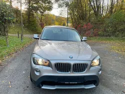 Gold Gebraucht 2010 BMW X1 SUV | 5.990 € (Fairer Preis)