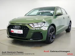 Distriktgrün metallic Gebraucht 2024 Audi A1 Sportback Advanced Kleinwagen | 24.470 € (Guter Preis)