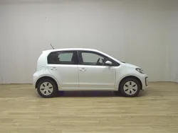 Weiss Gebraucht 2021 VW up! Kleinwagen | 8.980 € (Guter Preis)