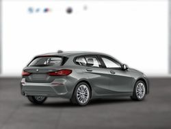 Grau metallic Gebraucht 2023 BMW 118 Advantage Kleinwagen | 25.110 € (Etwas zu teuer)