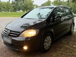 Schwarz Gebraucht 2007 VW Golf Plus Van / Kleinbus | 2.600 € (Guter Preis)