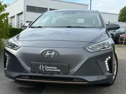 Grau Gebraucht 2019 Hyundai Ioniq Premium Limousine | 14.999 € (Fairer Preis)