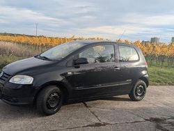 Schwarz Gebraucht 2010 VW Fox Refresh Kleinwagen | 1.955 € (Fairer Preis)