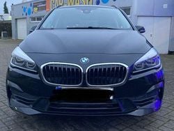 Schwarz Gebraucht 2020 BMW 218 Gran Tourer Advantage Van / Kleinbus | 14.999 € (Guter Preis)