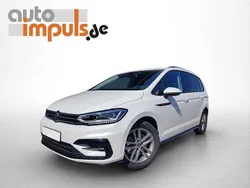 Oryxweiss (0r0r) Neu 2024 VW Touran R-line Van / Kleinbus | 41.490 €