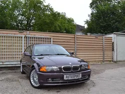 Violett Gebraucht 2002 BMW 330 Performance Coupé | 11.980 € (Fairer Preis)