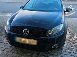 Schwarz Gebraucht 2012 VW Golf VI Kleinwagen | 6.800 € (Etwas zu teuer)