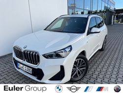 Alpinweiss iii Gebraucht 2025 BMW X1 Performance SUV | 51.199 €